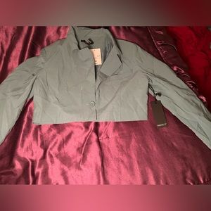 Cropped Single-Breasted Blazer w/shorts
